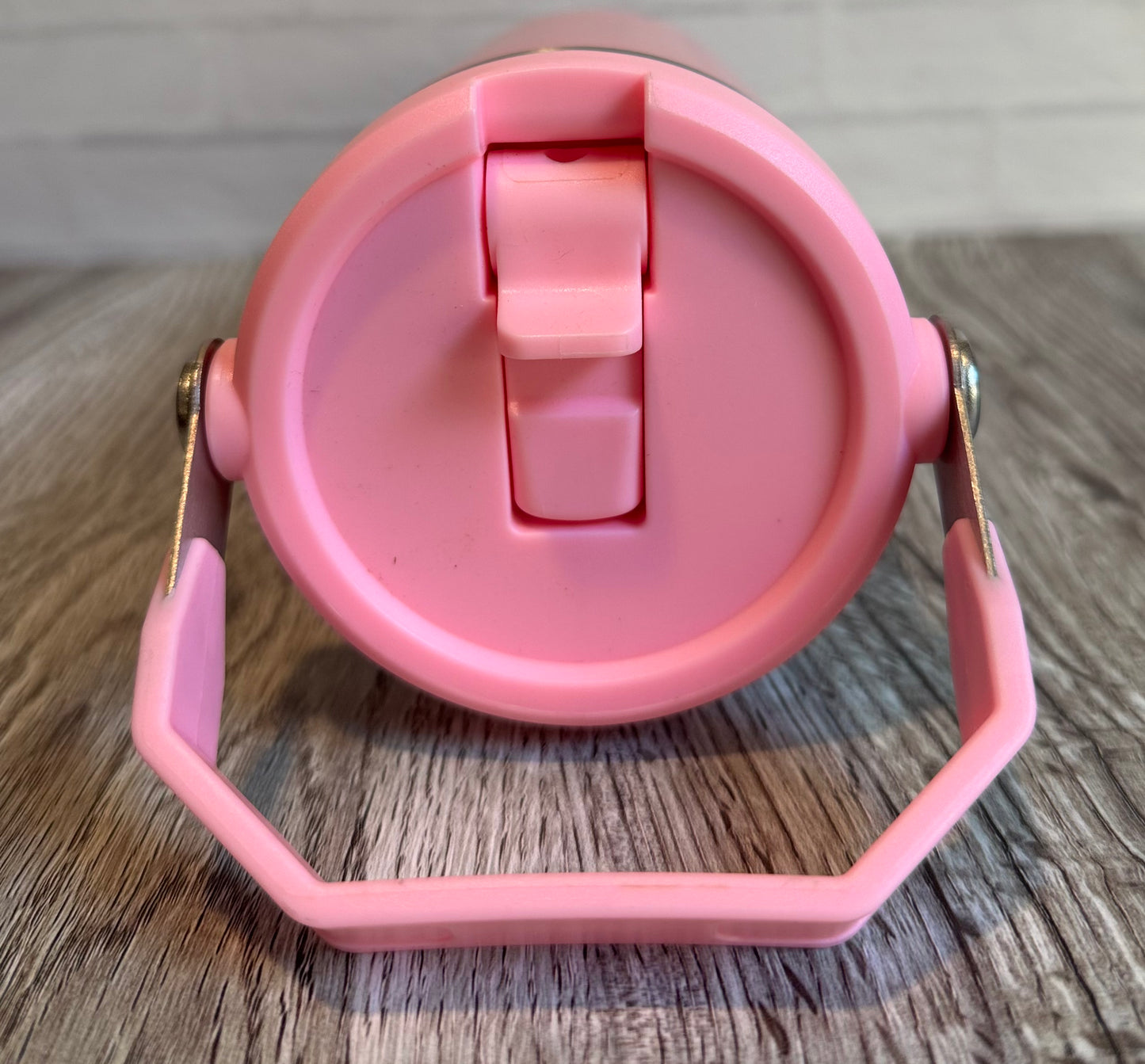 30oz flip top tumbler with handle