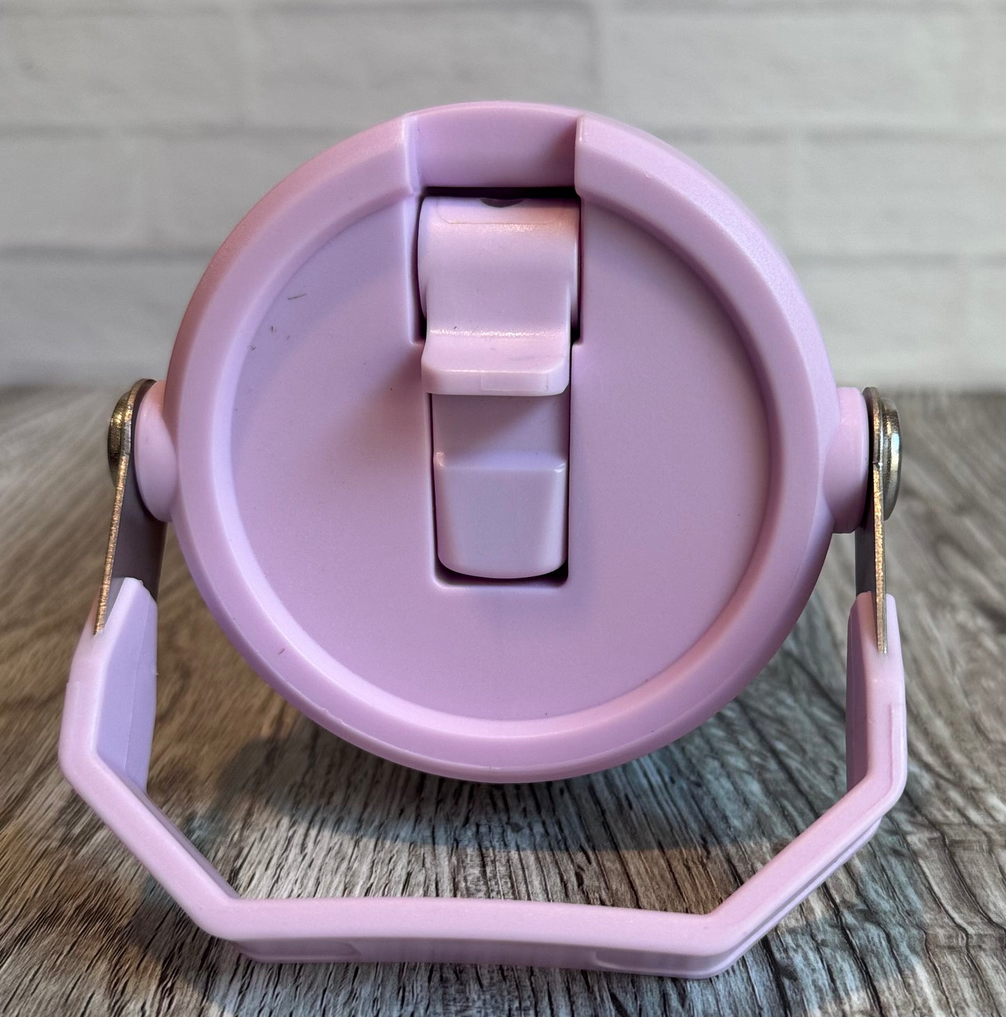 30oz flip top tumbler with handle